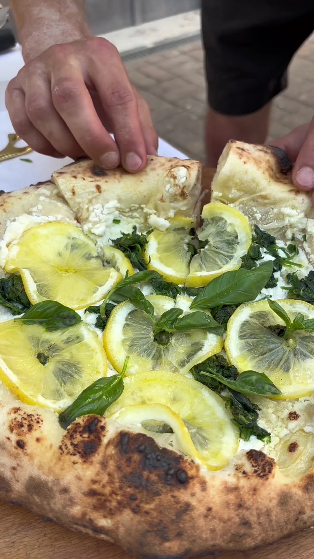 Pizza al Limone