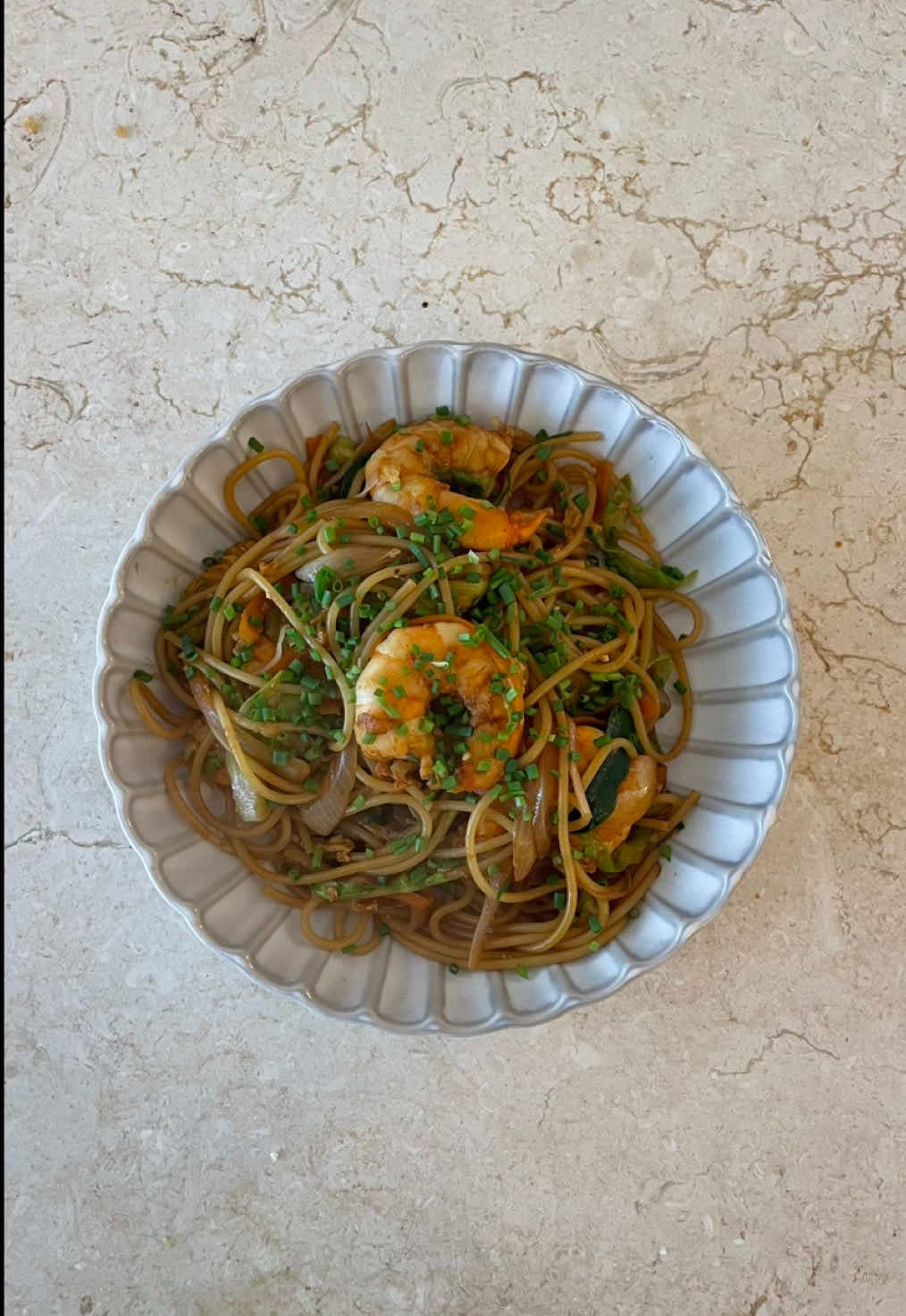 Massa de Camarão com Legumes