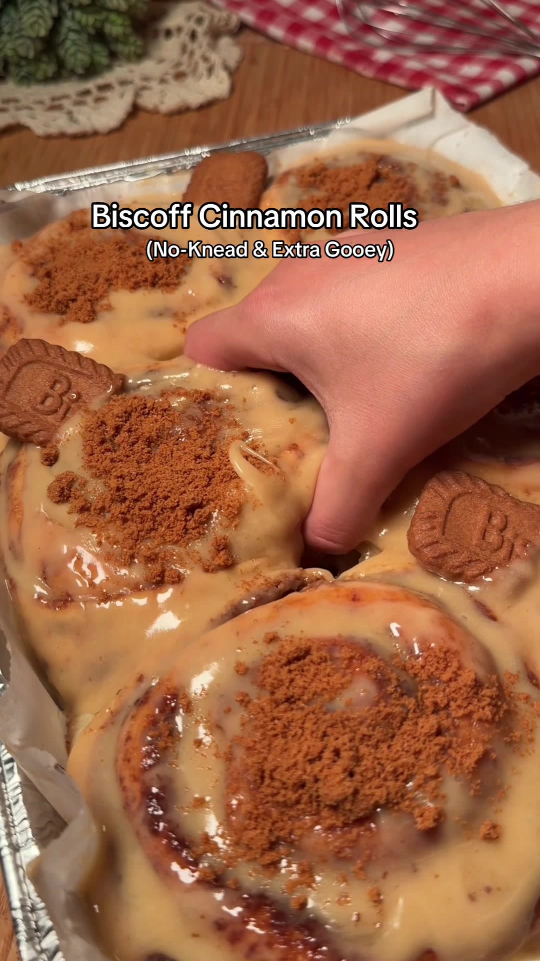 Biscoff Cinnamon Rolls
