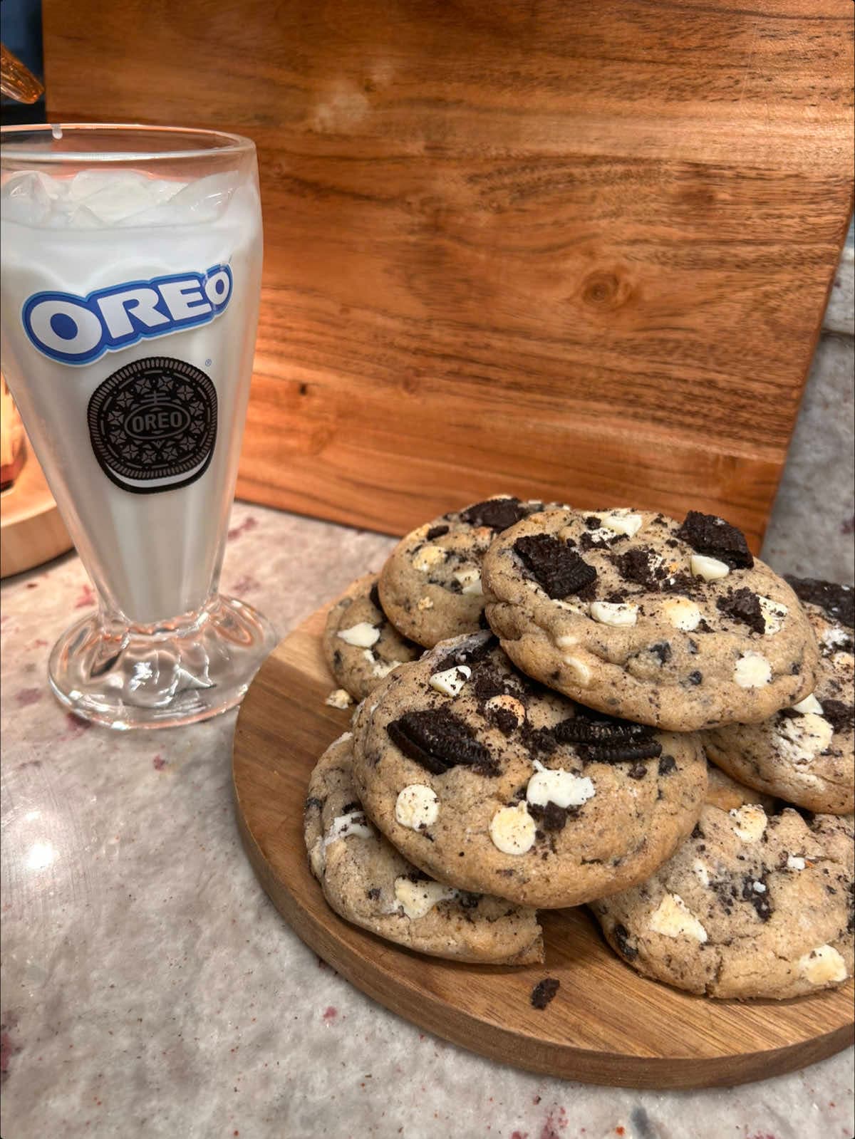 White Chocolate Oreo Cookies