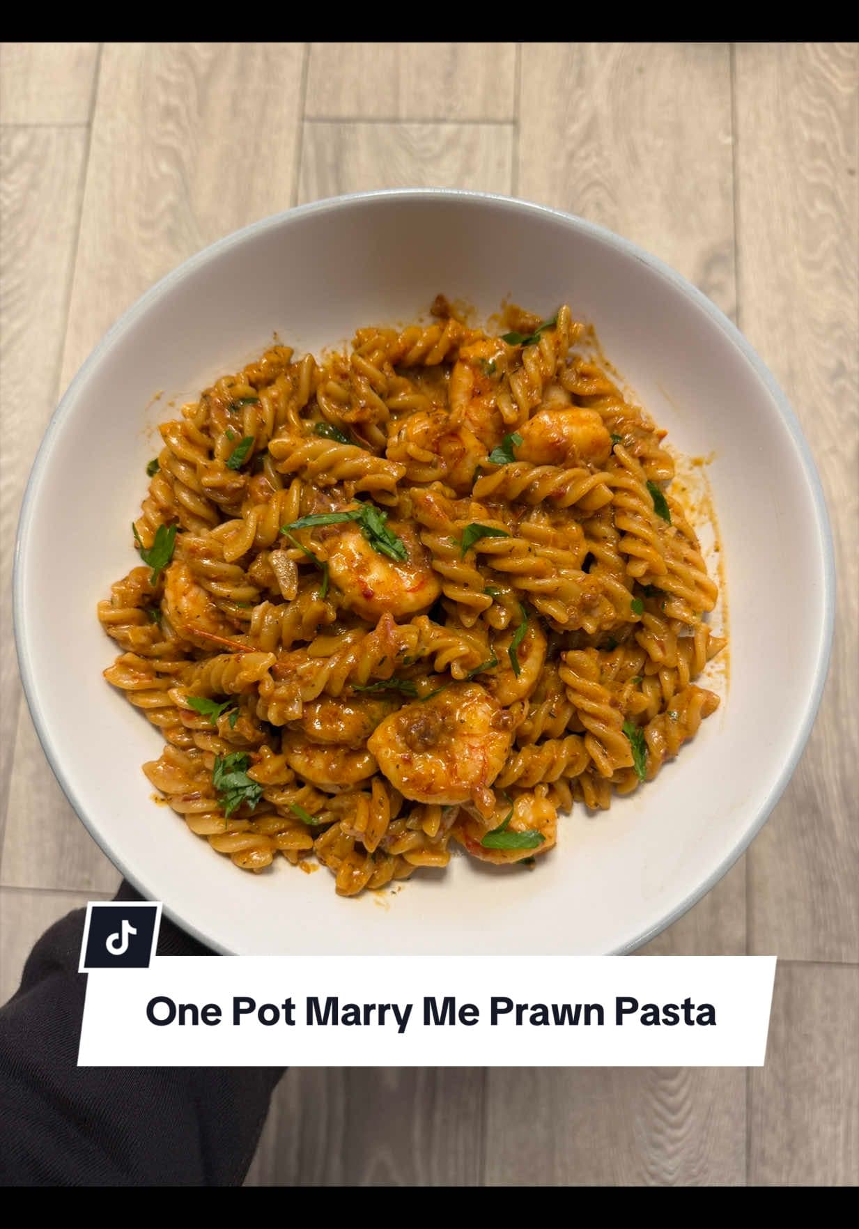 One Pan Marry Me Prawn Pasta
