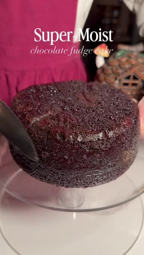 Simple Moist Chocolate Cake