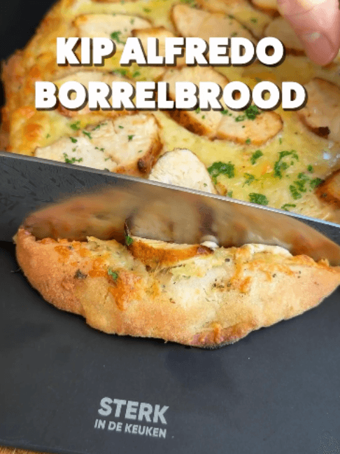 Kip Alfredo Borrelbrood