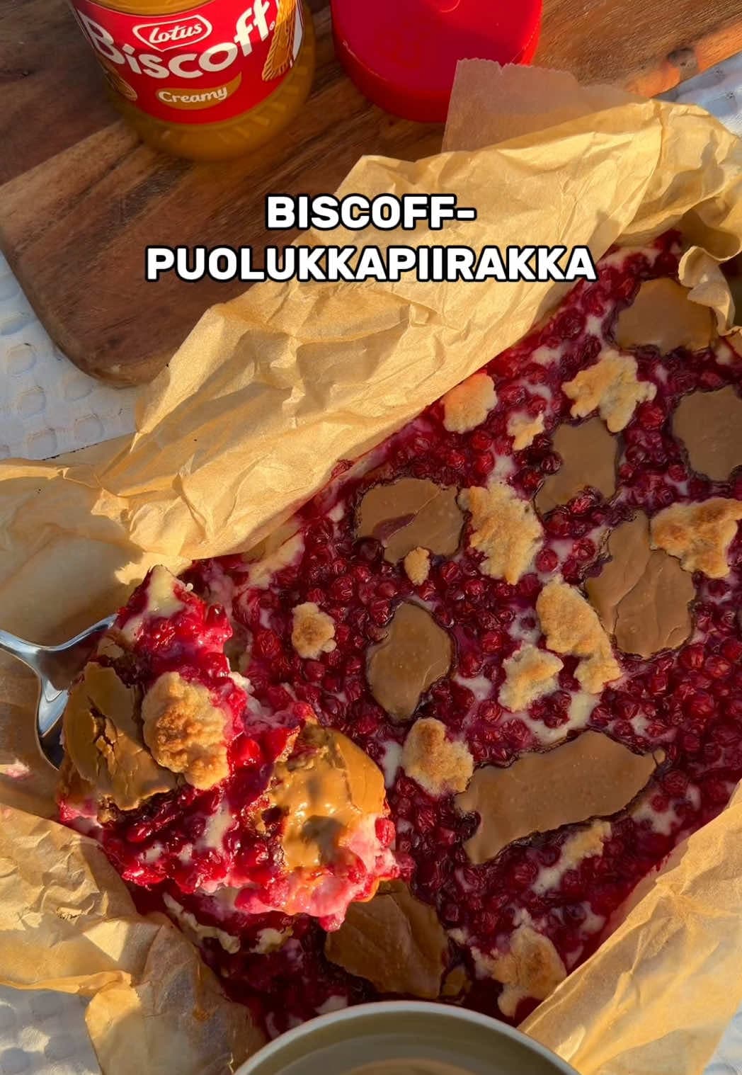 Biscoff Lingonberry Tart