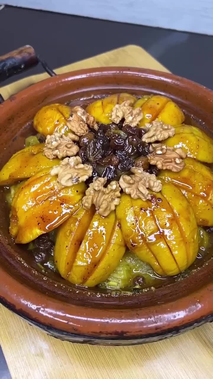 Chicken Tagine with Caramelized Onions, Raisins and Quince