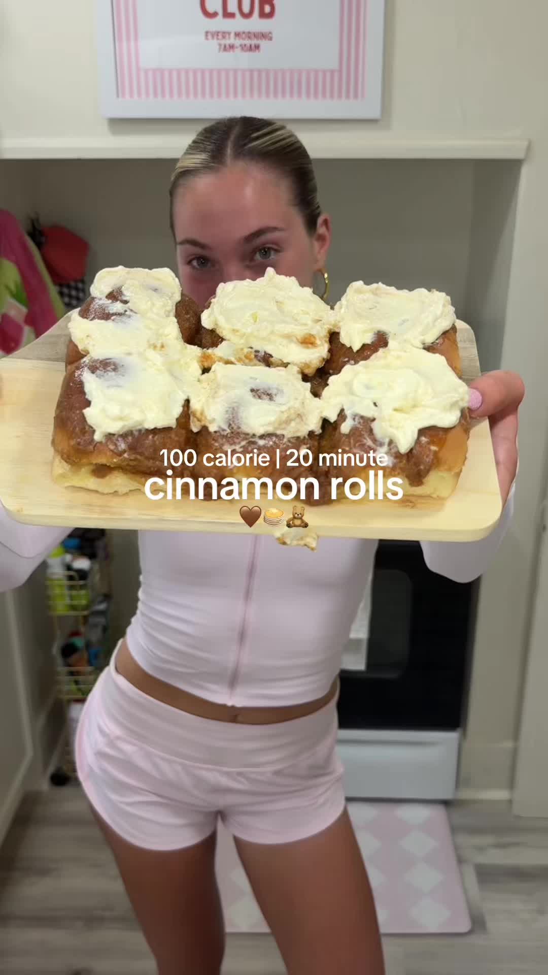 100 Calorie Cinnamon Rolls