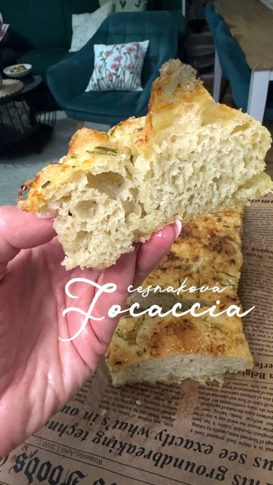 Knoblauch-Focaccia mit Rosmarin