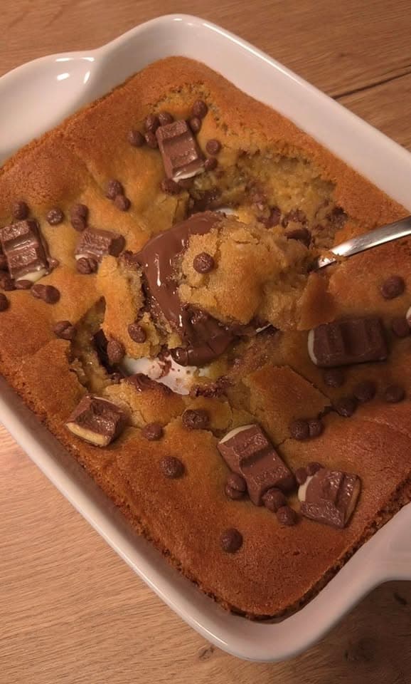 Nutella Cookie Pie