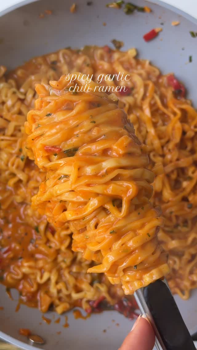 Spicy Garlic Chili Ramen