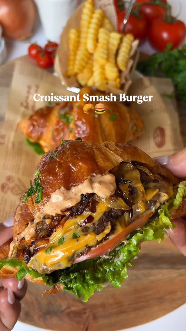 Croissant Smash Burger