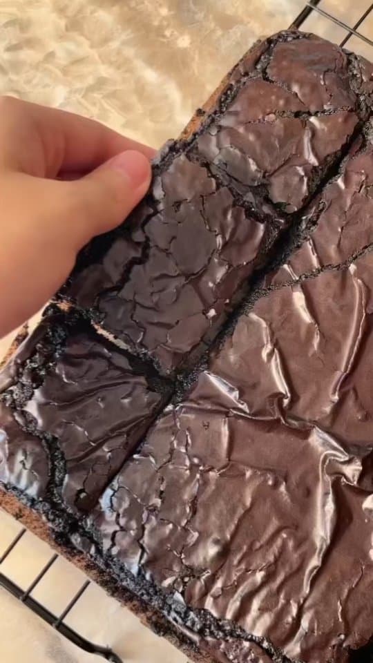 Klassische Schokoladen-Brownies