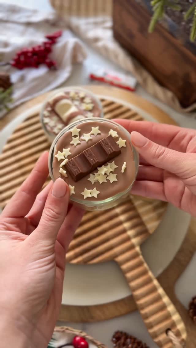Kinder Cheesecake Pots