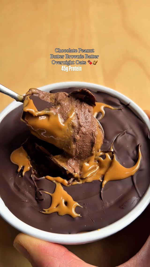 Overnight oats brownie al burro di arachidi