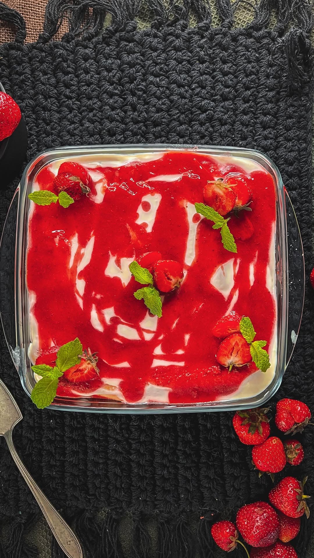 Strawberry Tiramisu with Lemon and Mint