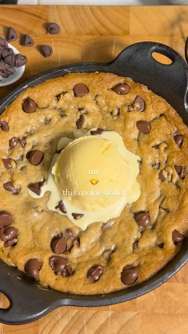 Single Serve Chocolate Chip Cookie Skillet