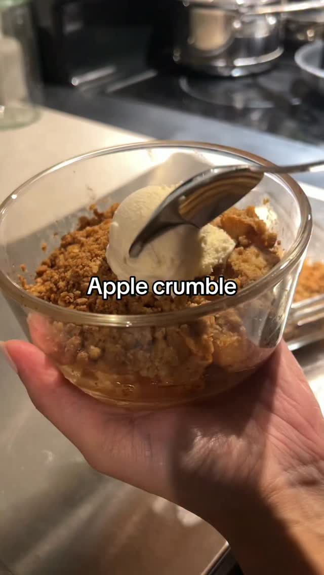 Single Serve Apple Crumble