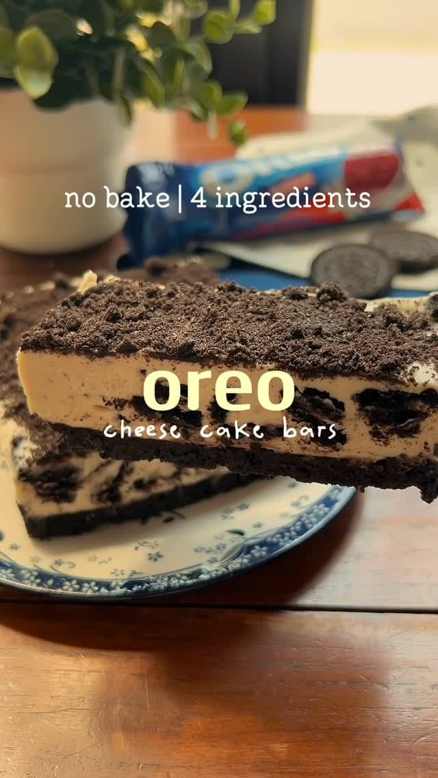 No-Bake Oreo Cheesecake Bars