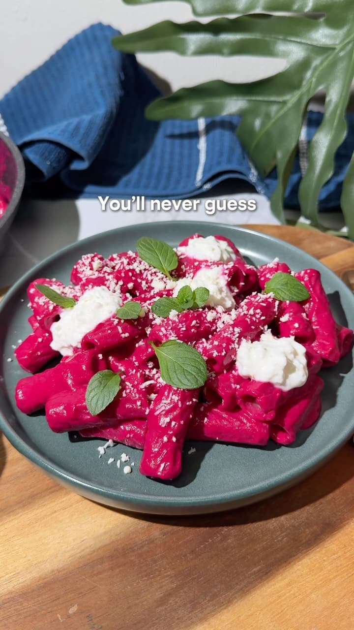 Pasta Rosa Proteica alla Barbabietola