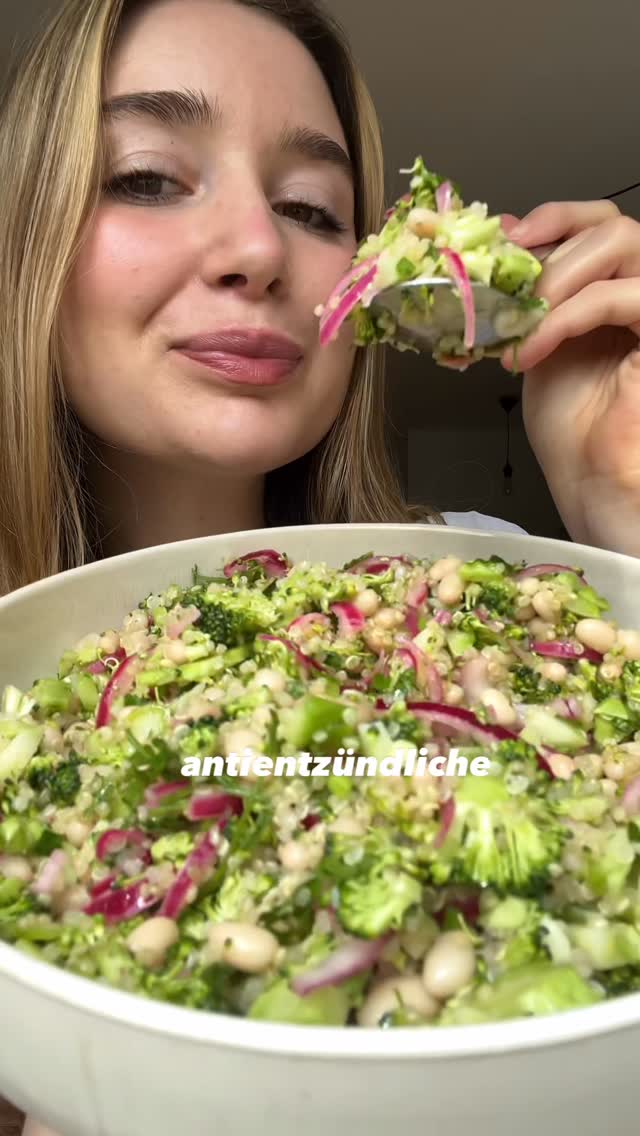 Brokkoli Salat