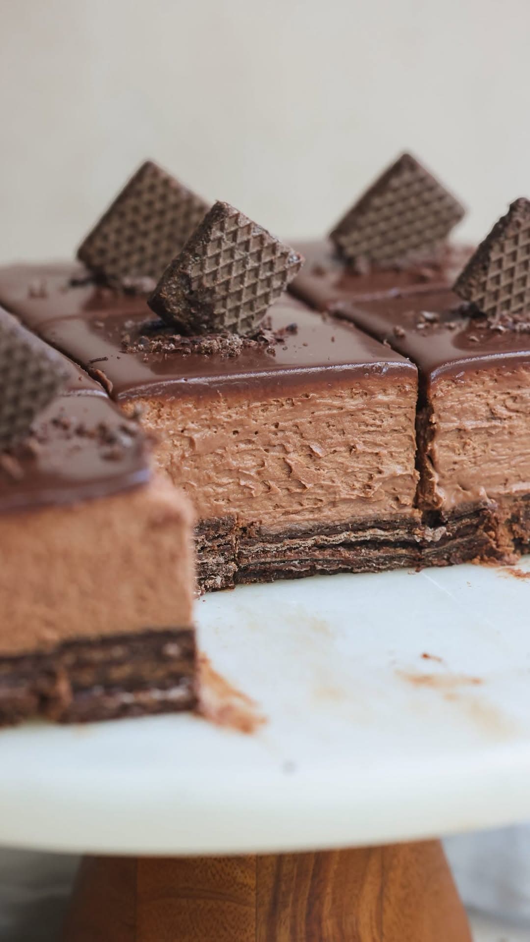 No-Bake Chocolate Mousse Cake