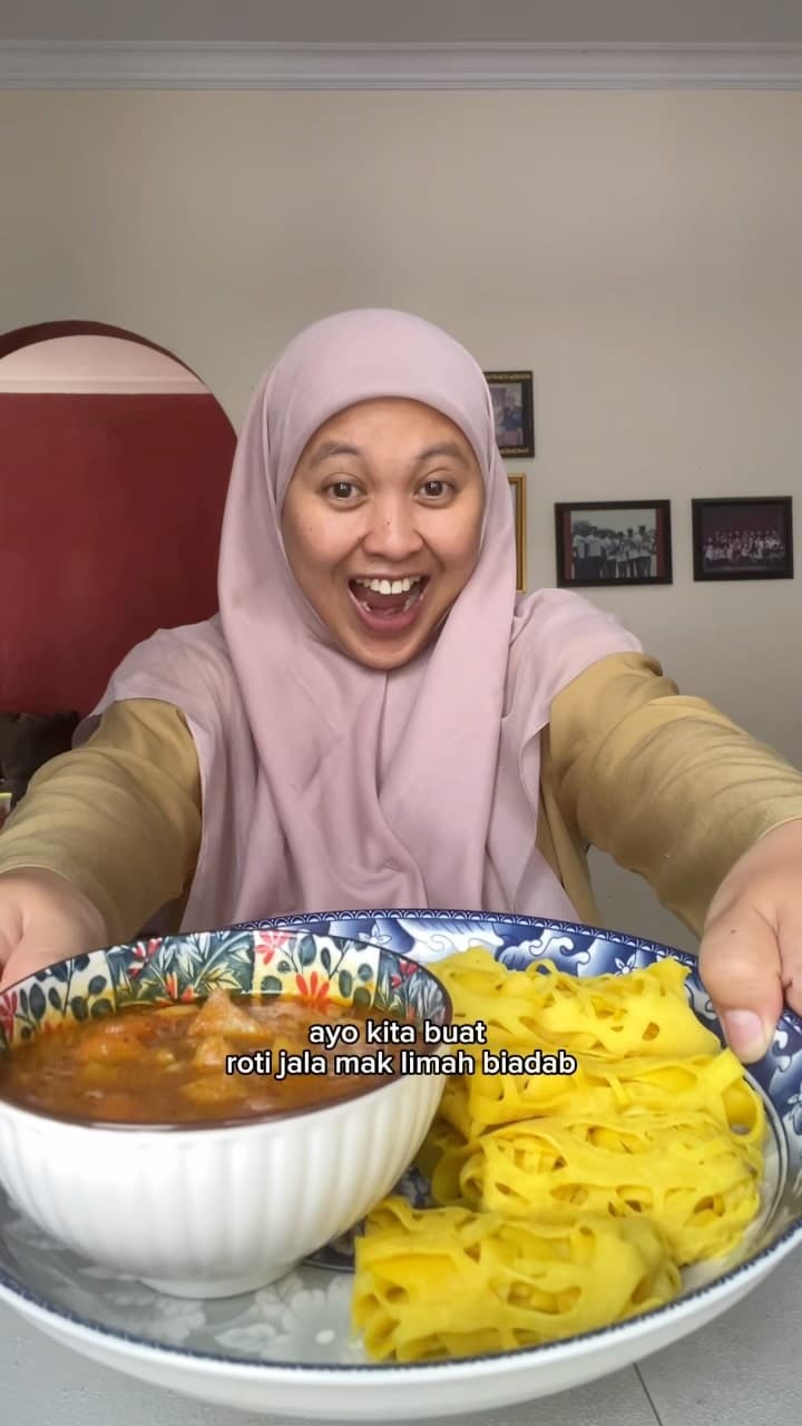 Viral Gimmick Food Creation Challenge