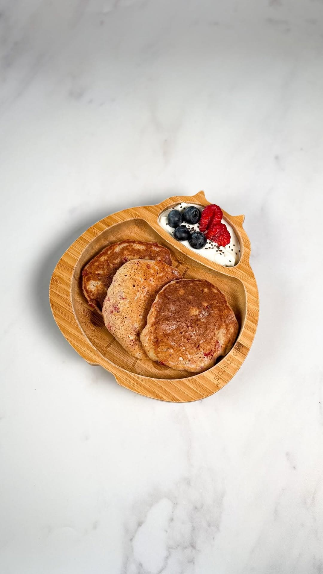 Banana & Raspberry Pancakes