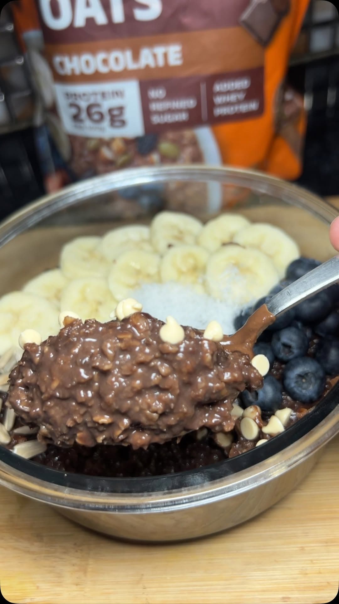 Chocolate Protein Oats Bowl