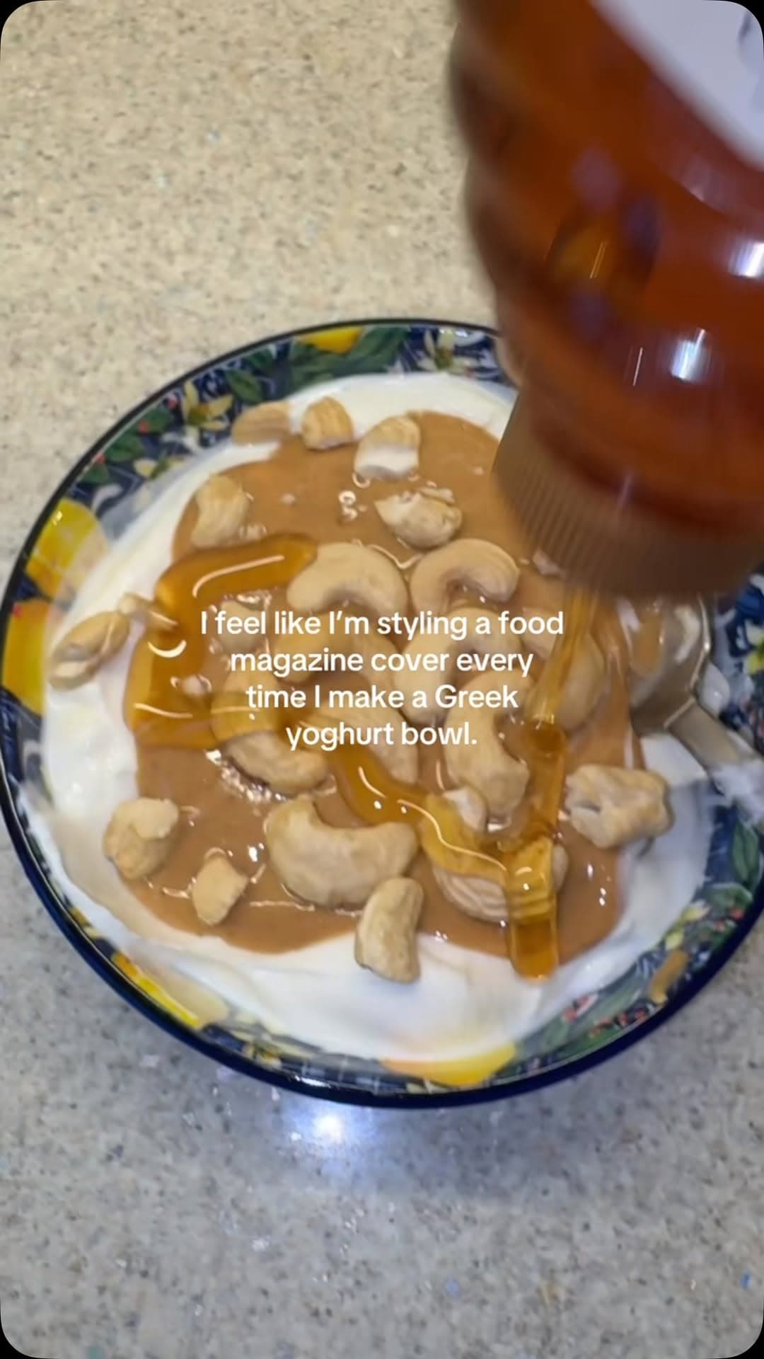 Cashew Greek Yoghurt Bowl
