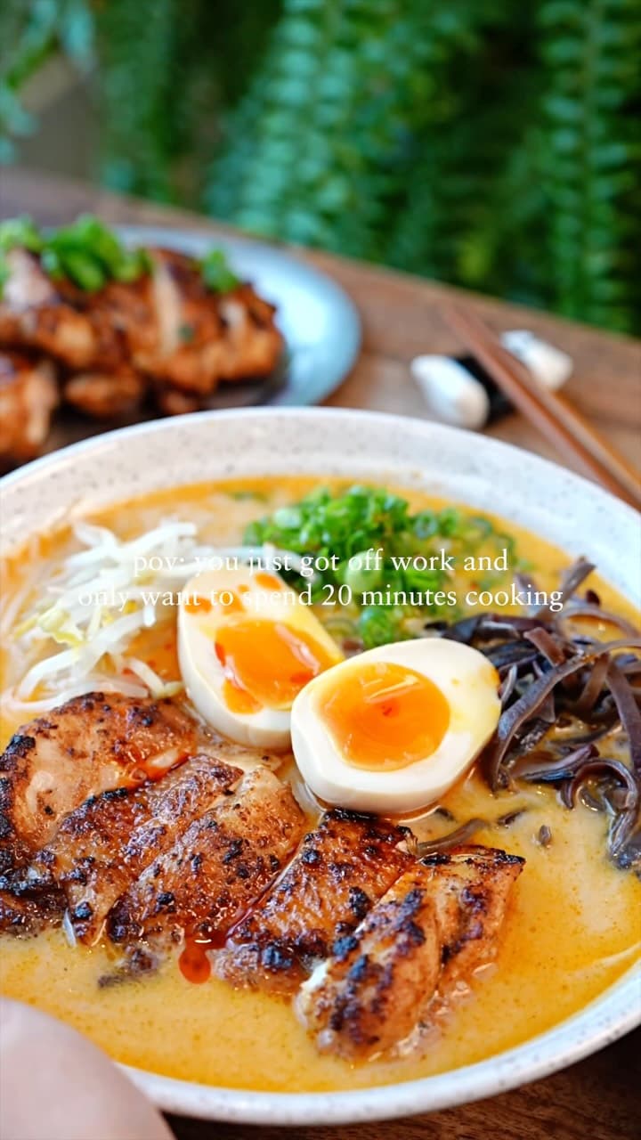 Ramen au poulet crémeux et miso