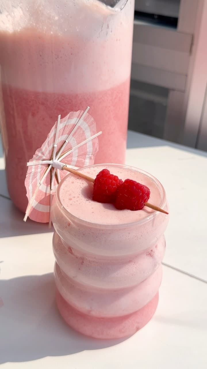 Raspberry Brazilian Lemonade
