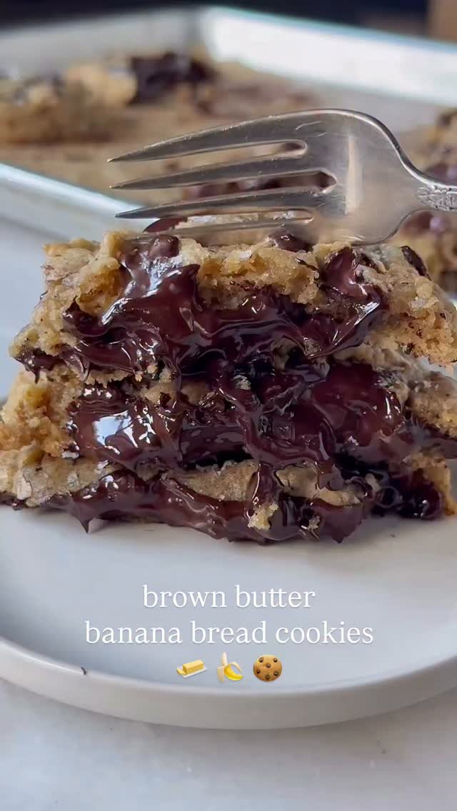 Banana Chocolate Chip Cookies