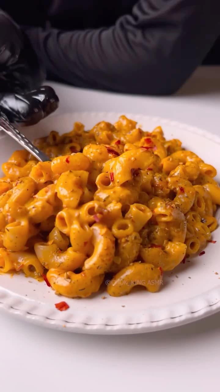 Cheesy Creamy Pasta