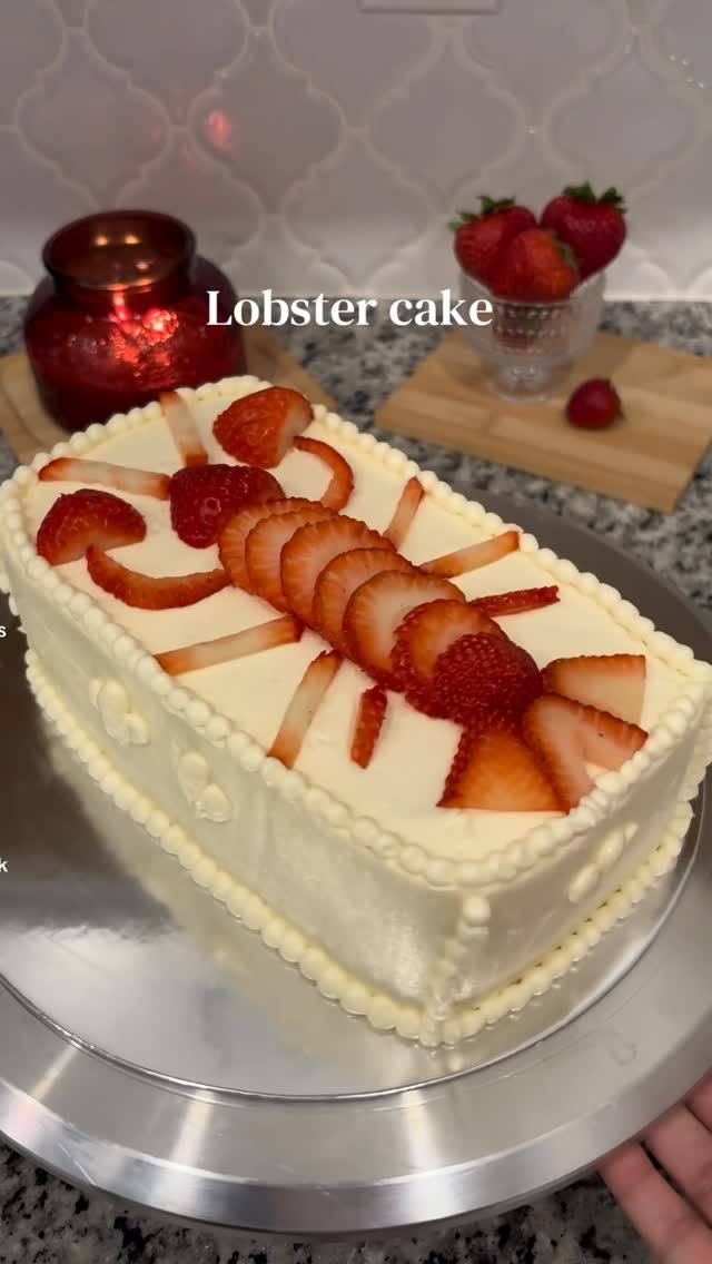 Strawberry Lobster Cake