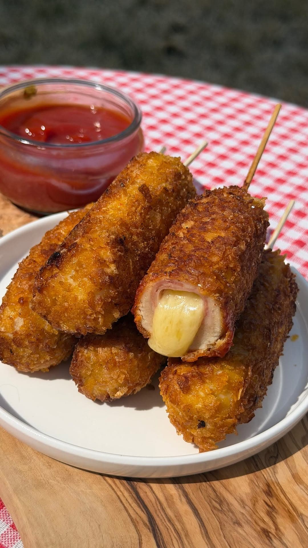 Cordon Bleu Chicken Skewers