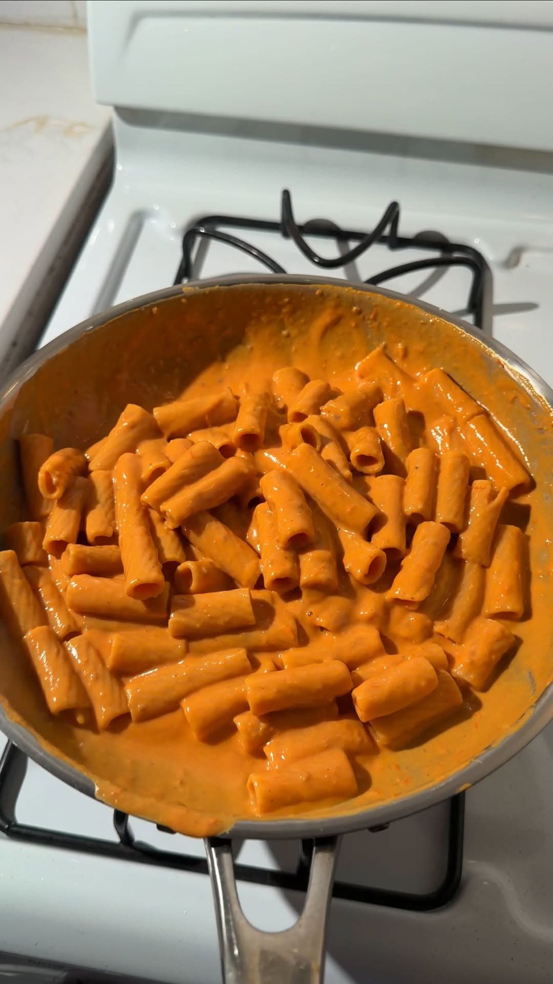 Creamy Cherry Tomato Protein Pasta