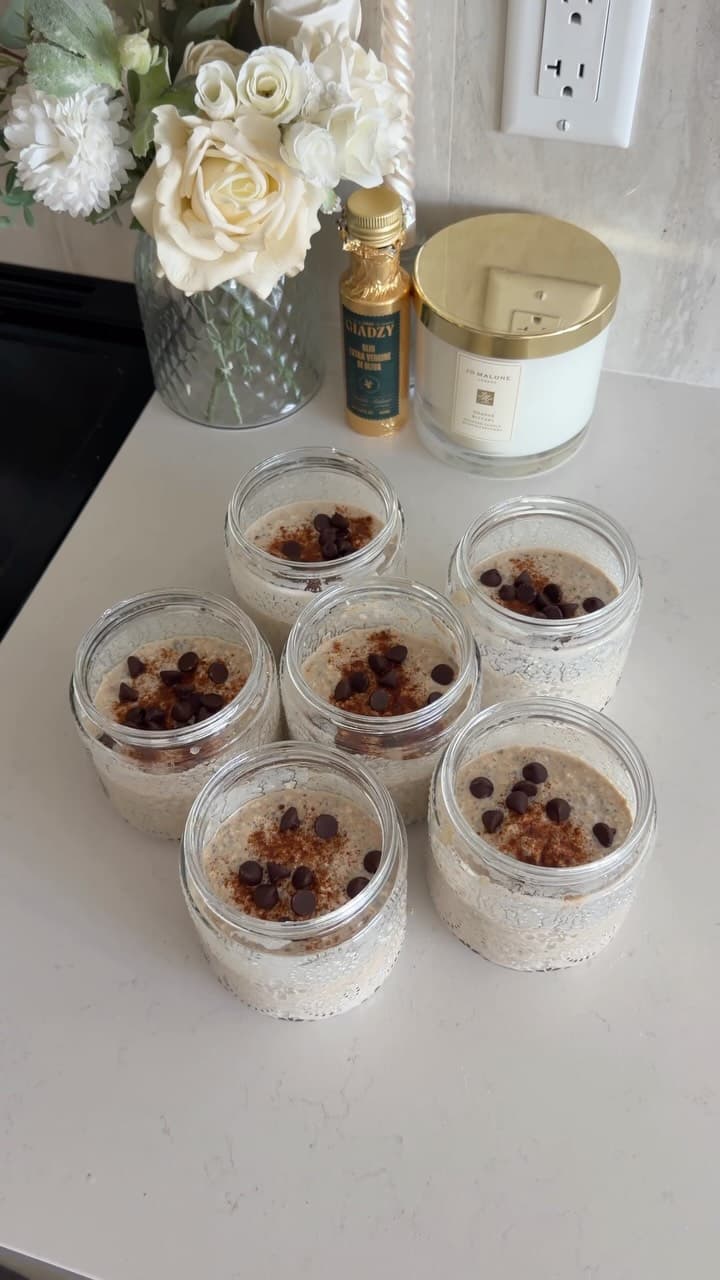Banana Bread Overnight Oats