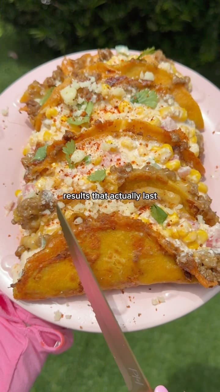 Cheesy Elote Tacos