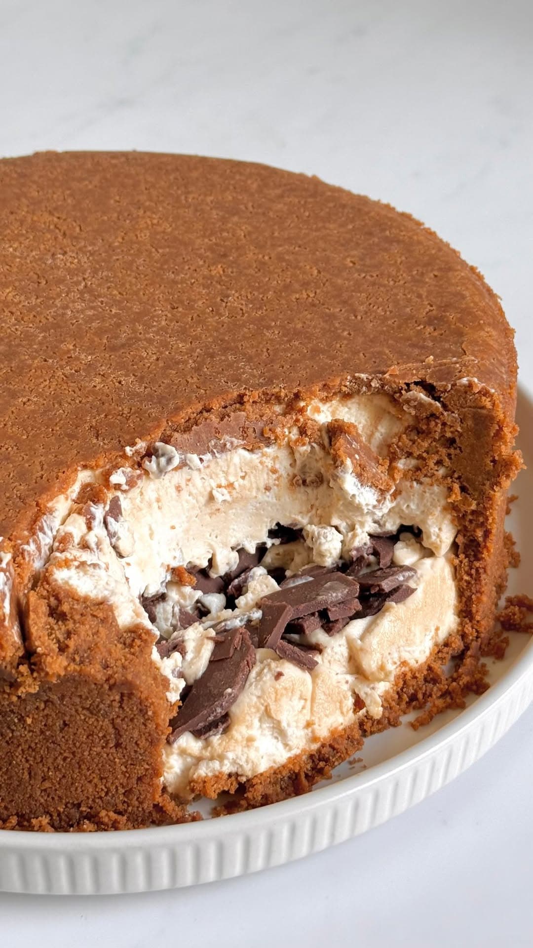 Upside-Down Lotus Cheesecake with Chocolate Crunch