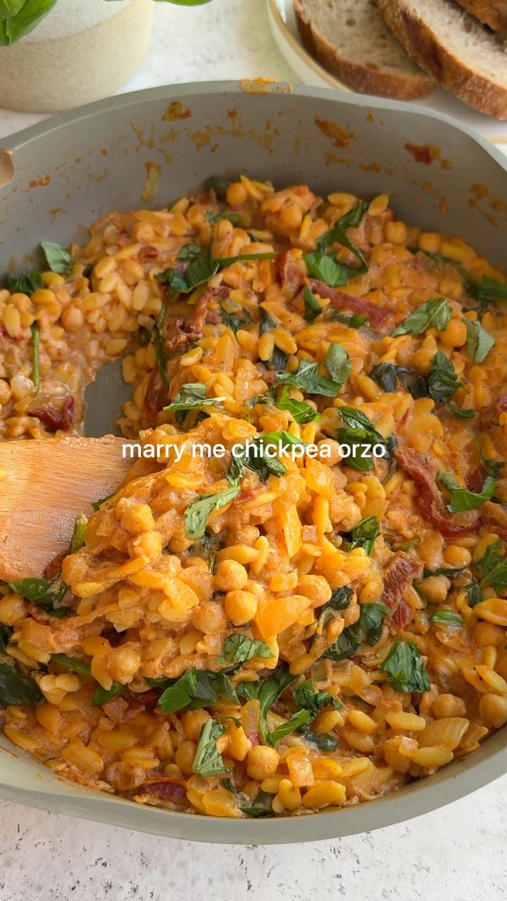 Marry Me Kichererbsen-Orzo