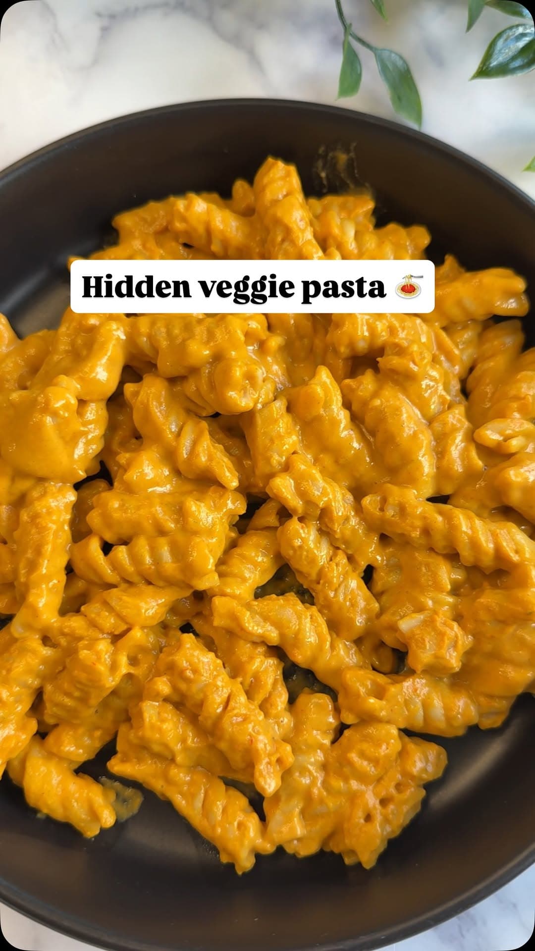 Cremige Protein-Pasta mit verstecktem Gemüse