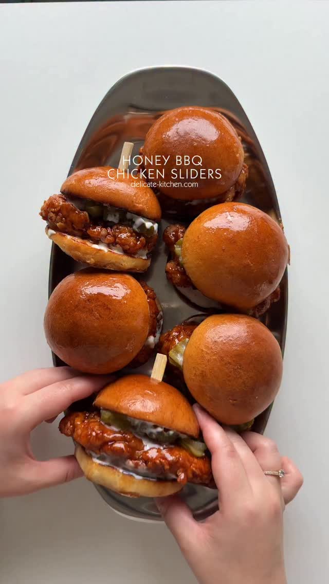Honey BBQ Chicken Sliders
