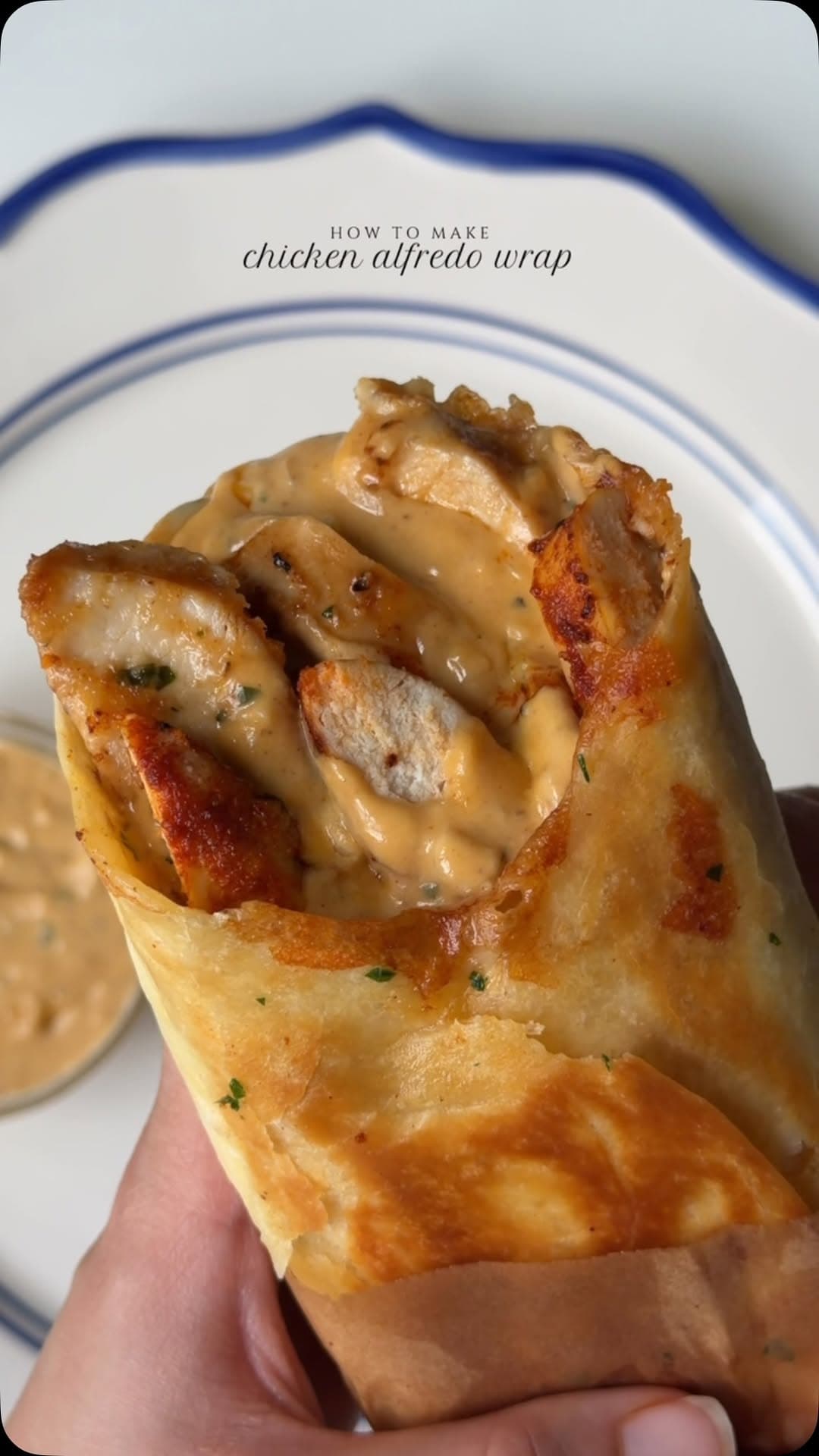Куриные wraps с соусом Альфредо