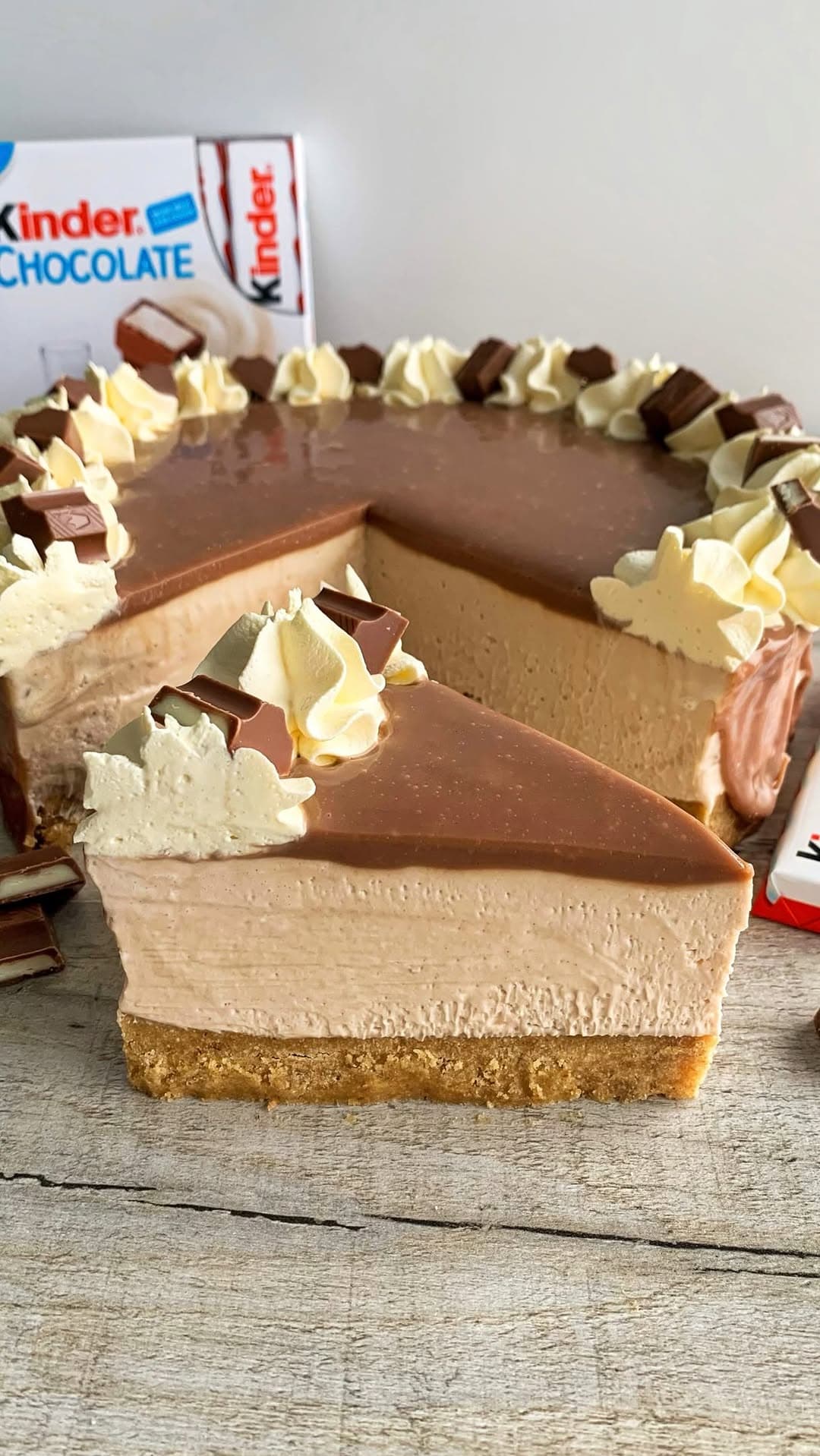 No-Bake Kinder Cheesecake