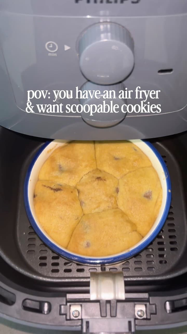 Air Fryer Scoopable Chocolate Chip Cookies