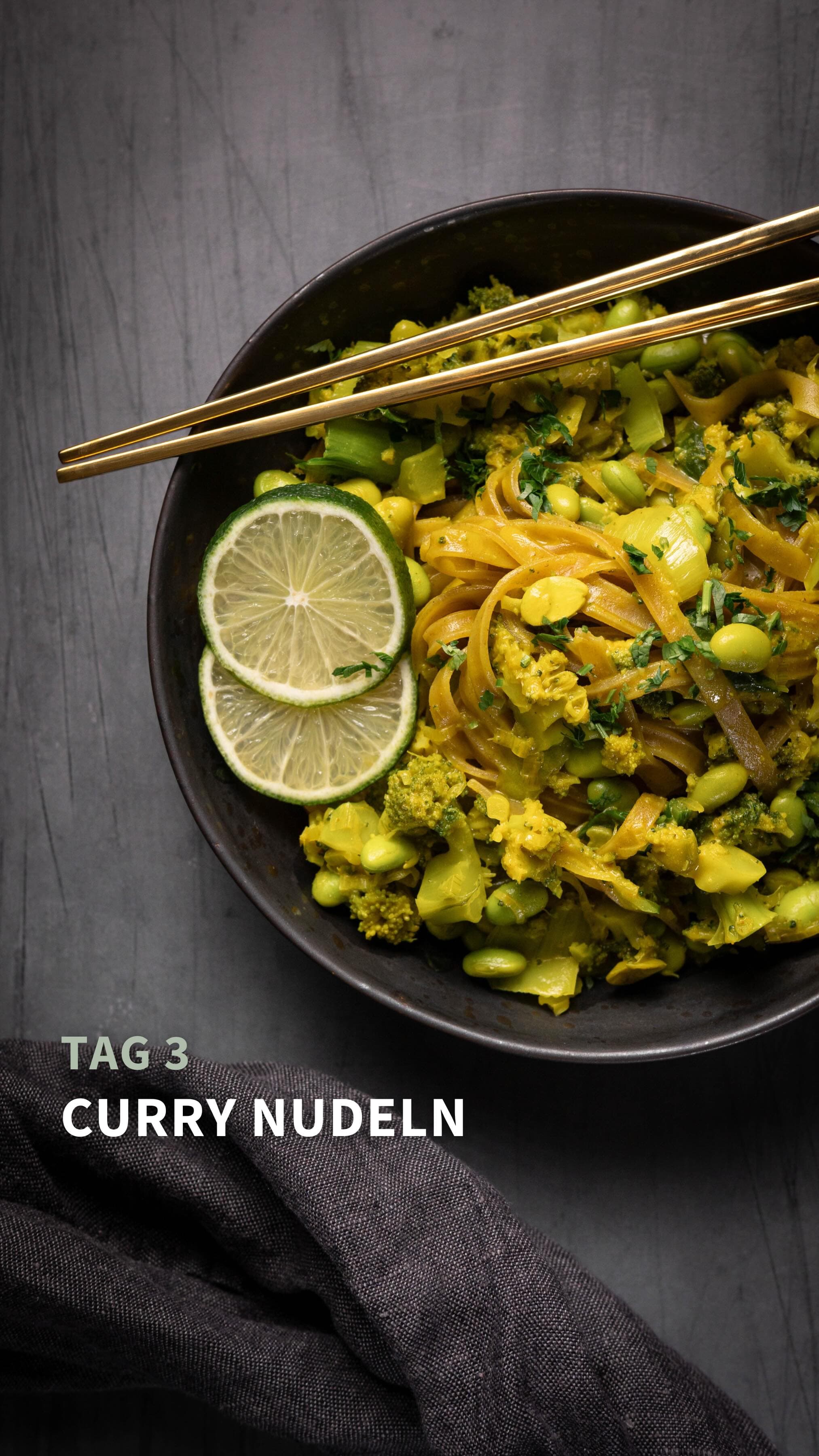 Curry Nudeln mit Brokkoli und Edamame