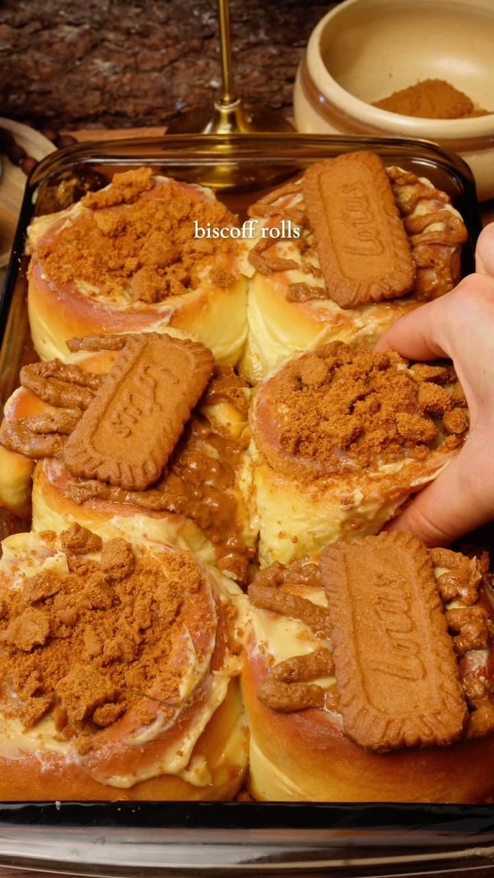 Biscoff Rolls