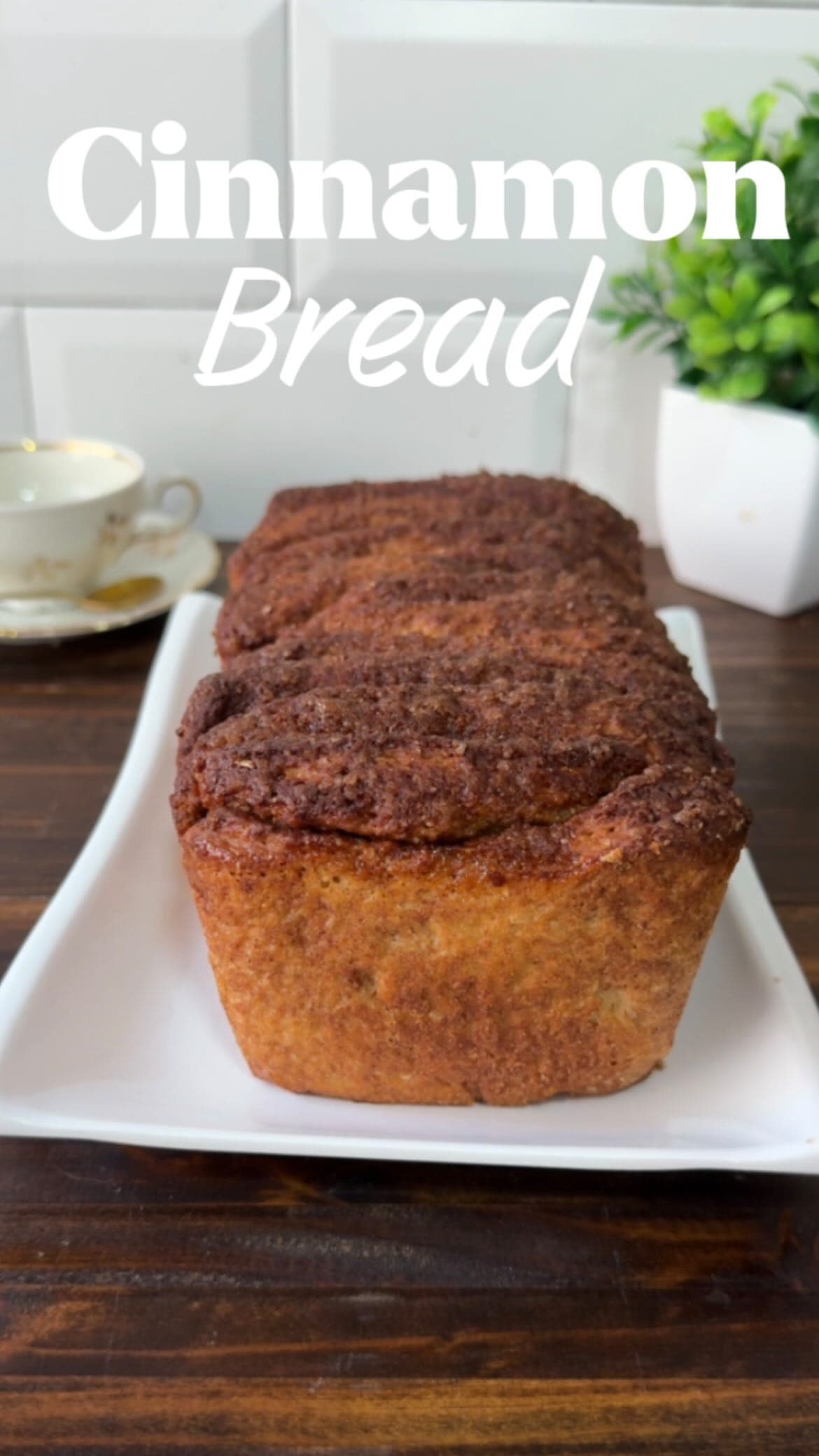 Pan de canela enrollado estilo cinnamon roll