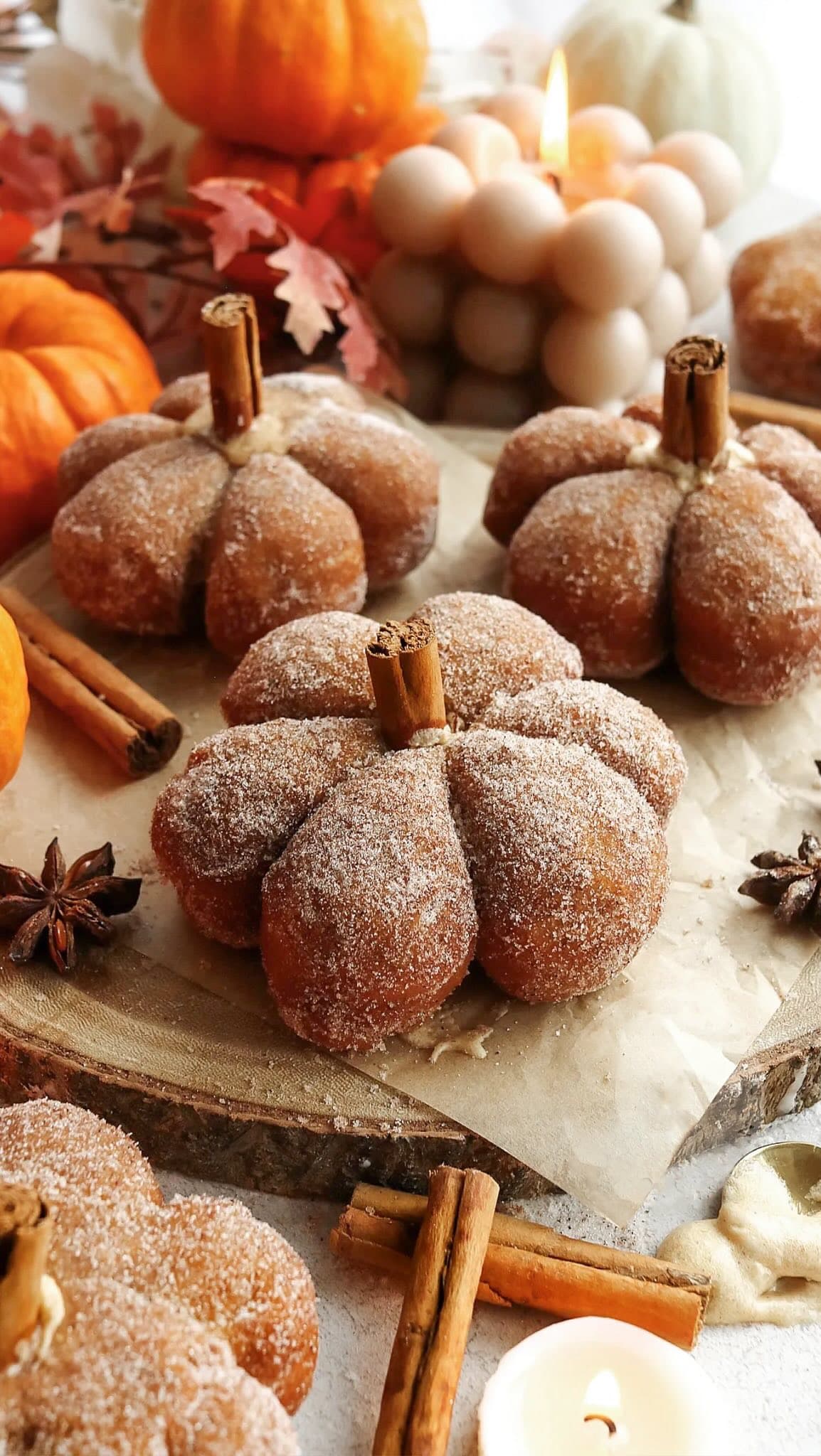 Vegan Pumpkin Spice Doughnuts