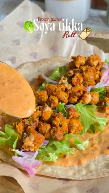 Soya Tikka Roll with Chipotle Dressing