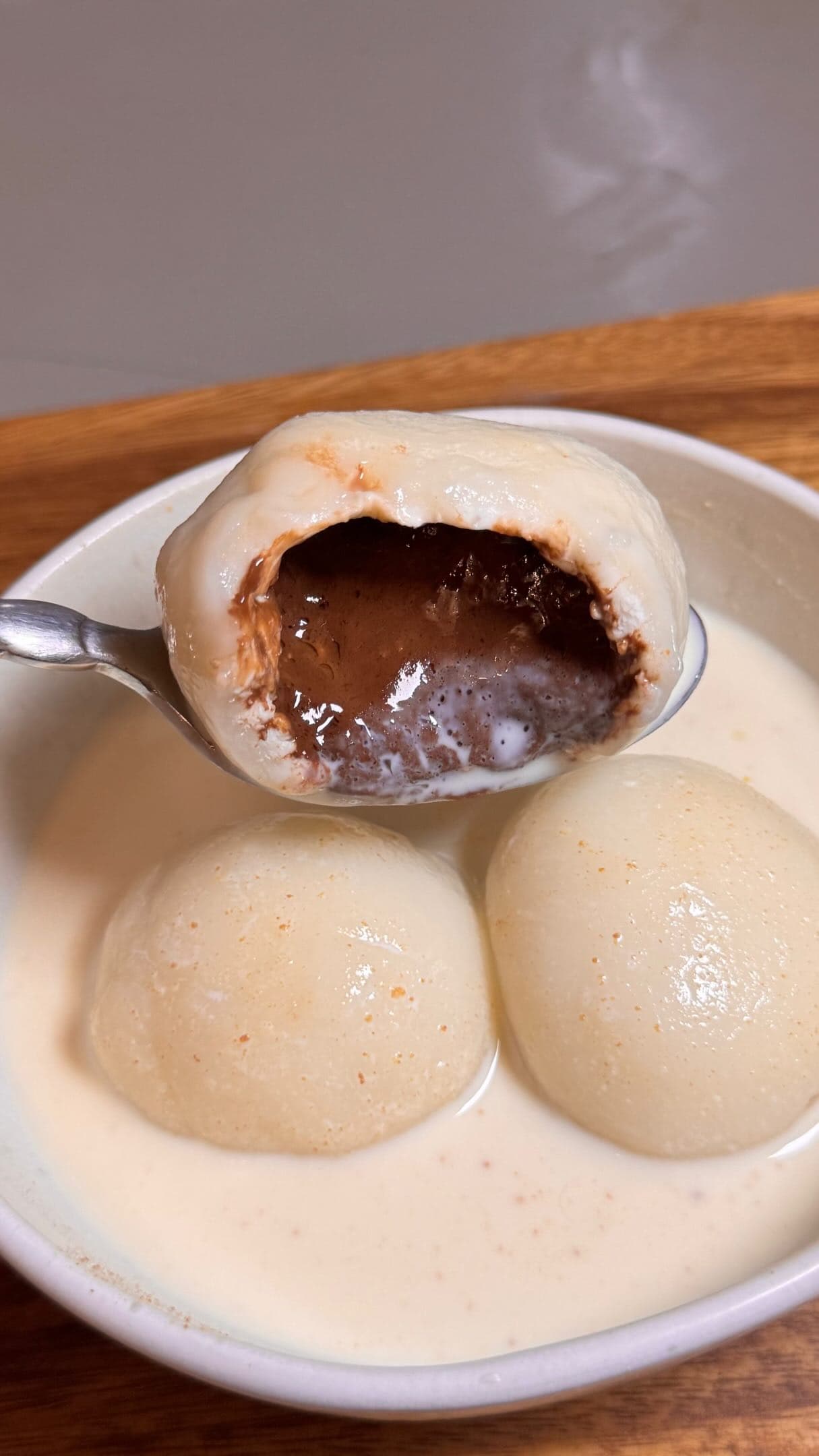 Tablea Tang Yuan in Toasted Milk